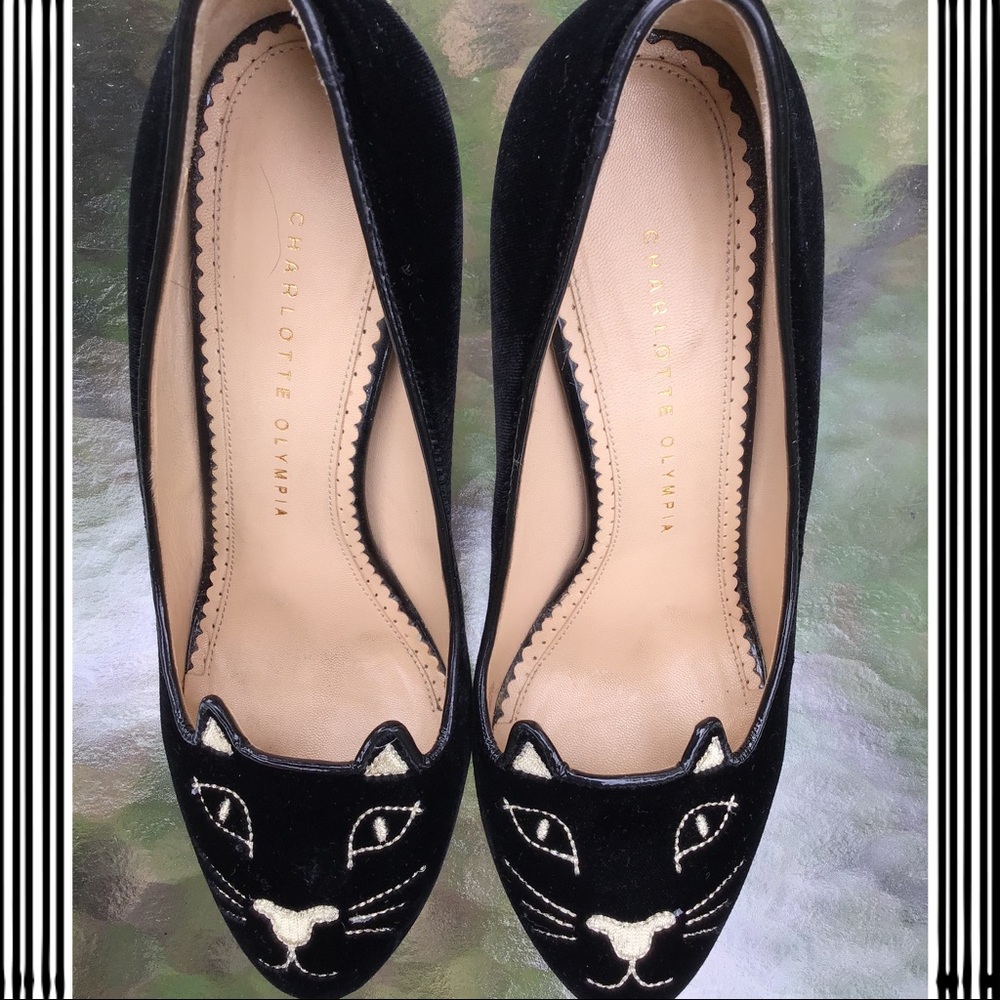 🎉HOST PICK🎉Charlotte Olympia heels